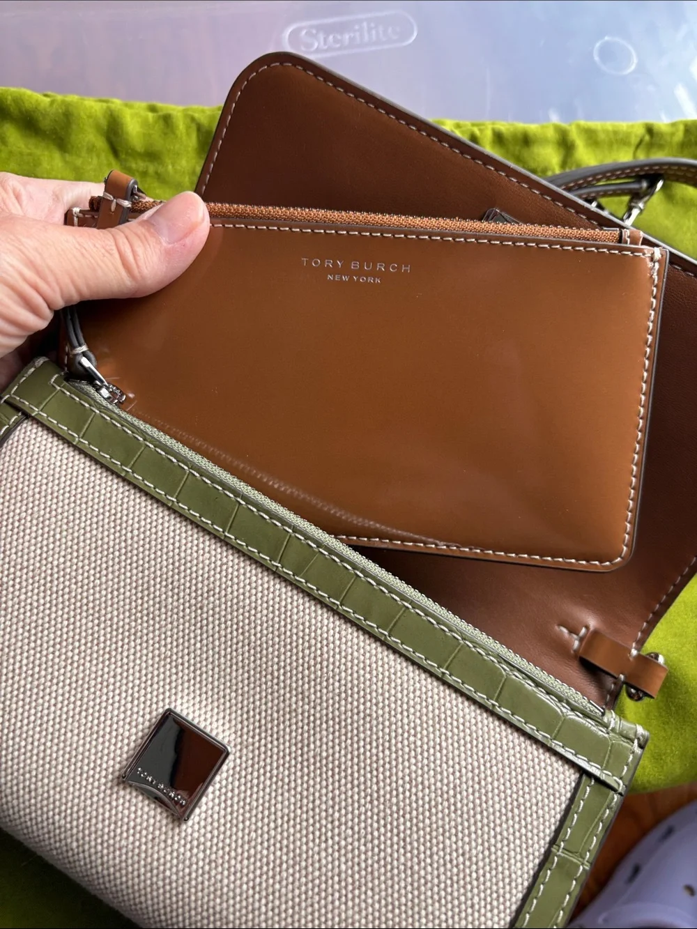 Tory Burch Thea Flat Wallet Crossbody Canvas Green Croc-embossed leather trim - Picture 6 of 16